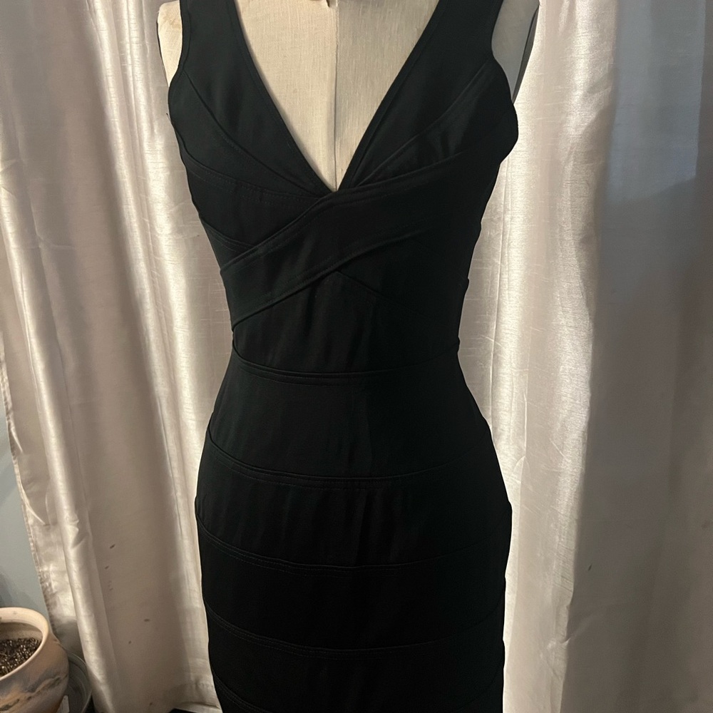 Espanola Elegant Black Sleeveless Dress size L. Lycra blend fits like small